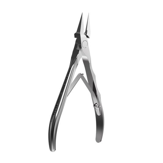 Pince coupe-ongles incarnés STALEKS Expert NE-61-16 vue en perspective, montrant les poignées ergonomiques et la tête coupante.
