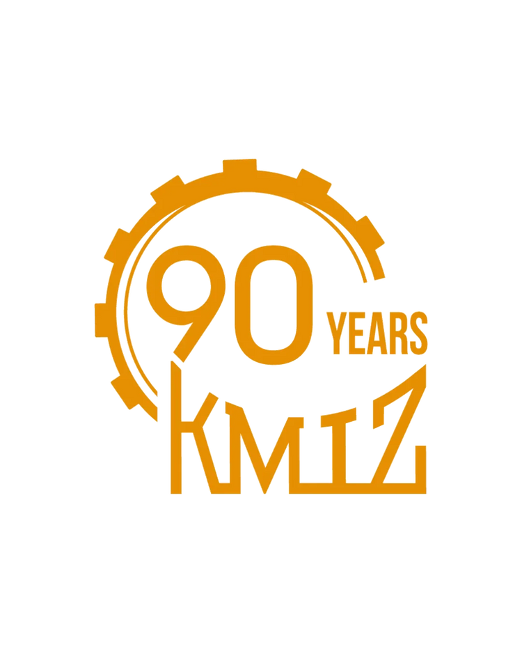 Logo Kmiz de couleur orange sur fond transparent 