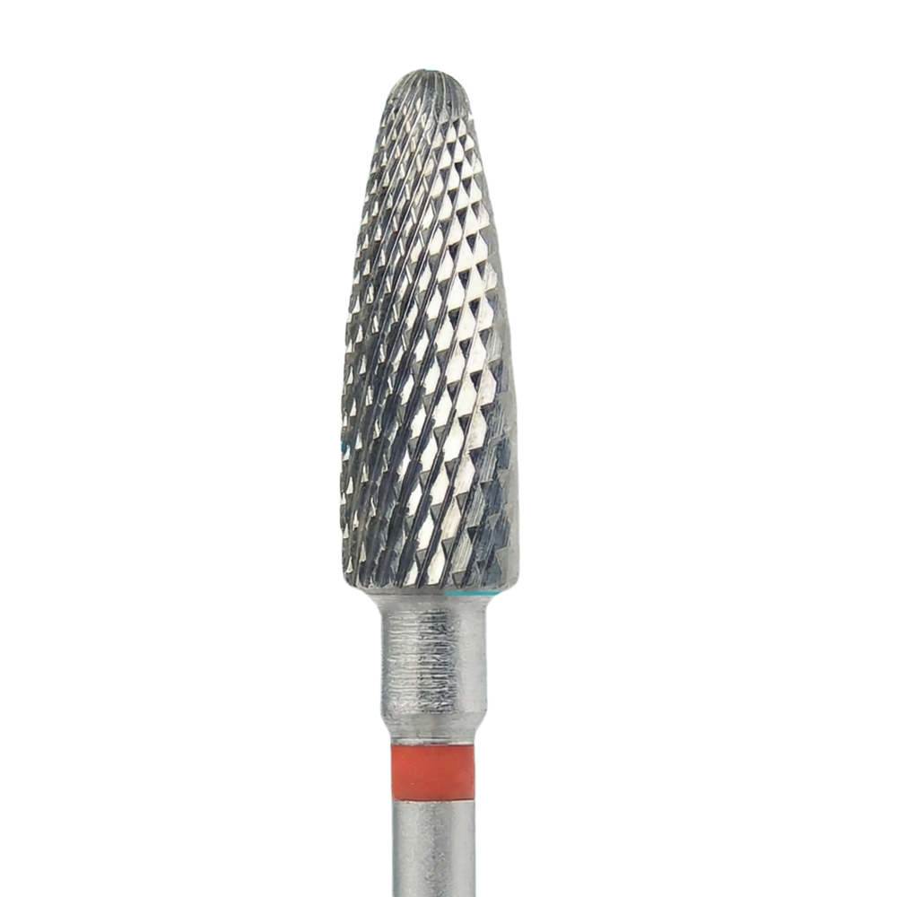 Gros plan d’une fraise/embout de ponceuse en carbure forme parabole, grain fin (bague rouge)