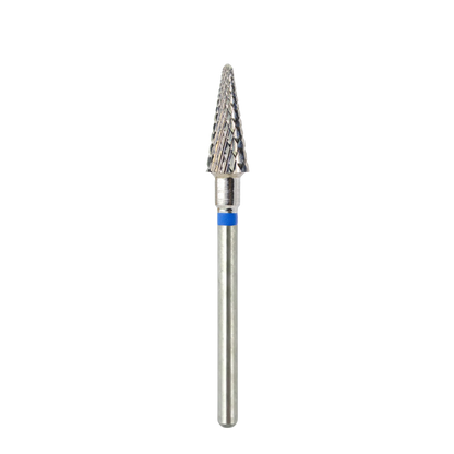 Vue complète d'un embout métallique de ponceuse à ongles sur fond blanc, montrant la tige de fixation lisse surmontée de la tête conique striée en carbure avec un anneau bleu de repérage.