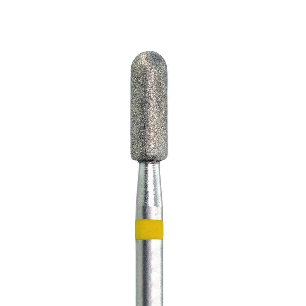 Embout diamant cylindre à grain jaune, vu en gros plan.