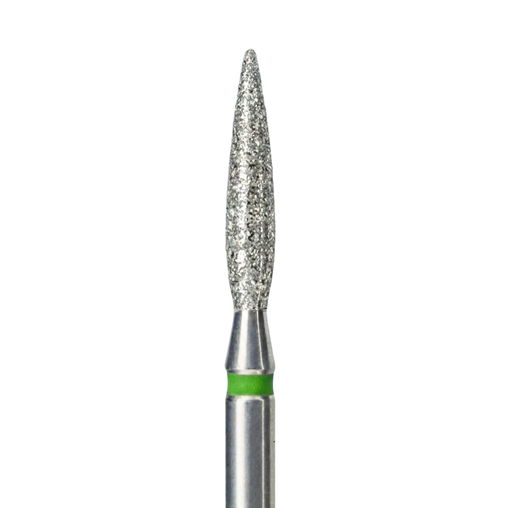 Gros plan sur la partie active d'un embout de ponceuse à ongles en diamant, de forme flamme. L'embout présente un revêtement abrasif argenté et une bague verte sur la tige