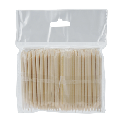 Sachet de 100 bâtonnets repousse-cuticules en bois d’oranger 75 mm Staleks, vue avant.