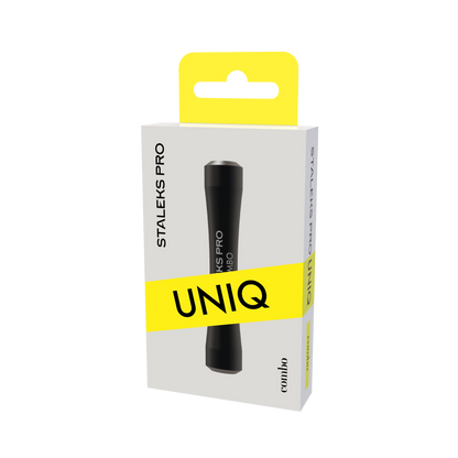 Packaging UNIQ : manche COMBO noir, boîte produit en perspective.