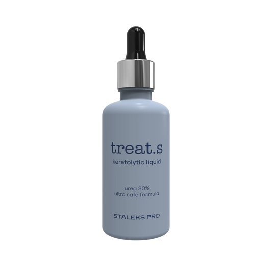 Flacon 30 ml STALEKS treat.s avec pipette : traitement kératolytique pieds sans rinçage (urée 20 %).