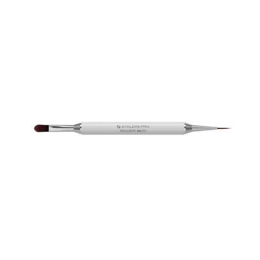 Pinceau double face Staleks Pro Exclusive 06/11 ouvert avec embout gel ovale et liner fin 12 mm