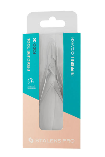 Pince pour ongle incarné Staleks PODO 30 18 mm dans son emballage d’origine