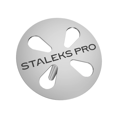 Face du disque PODODISC M 20 mm Staleks Pro avec ouvertures et marquage.