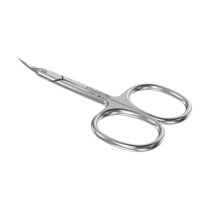 Ciseaux cuticules SE-50/1 en perspective, anneaux ergonomiques et lames fines courbées.