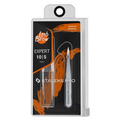 Emballage Staleks Pro Lash Brow Expert 10/5 avec la pince pointue visible.