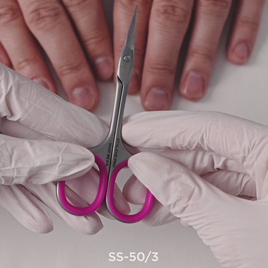 Présentation des ciseaux à cuticules professionnels STALEKS SMART 50 SS-50/3.